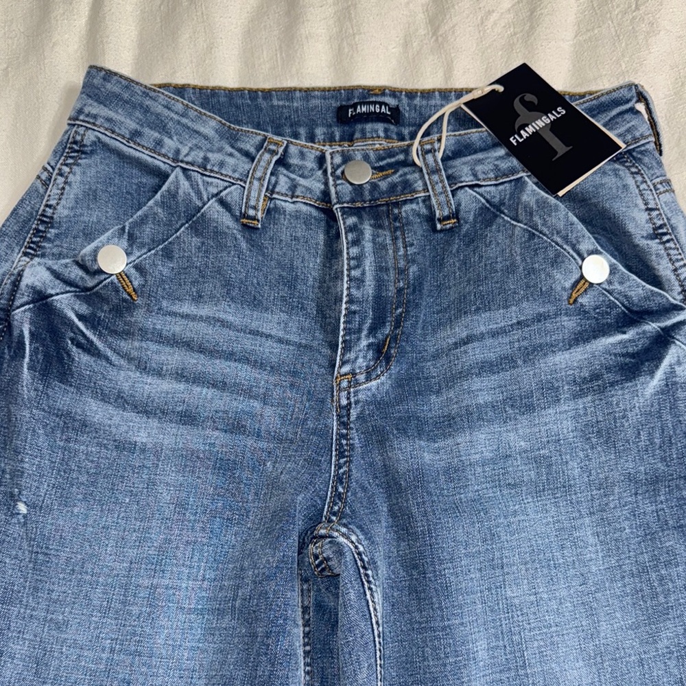 New Women’s Flamingals wide leg jeans Small S